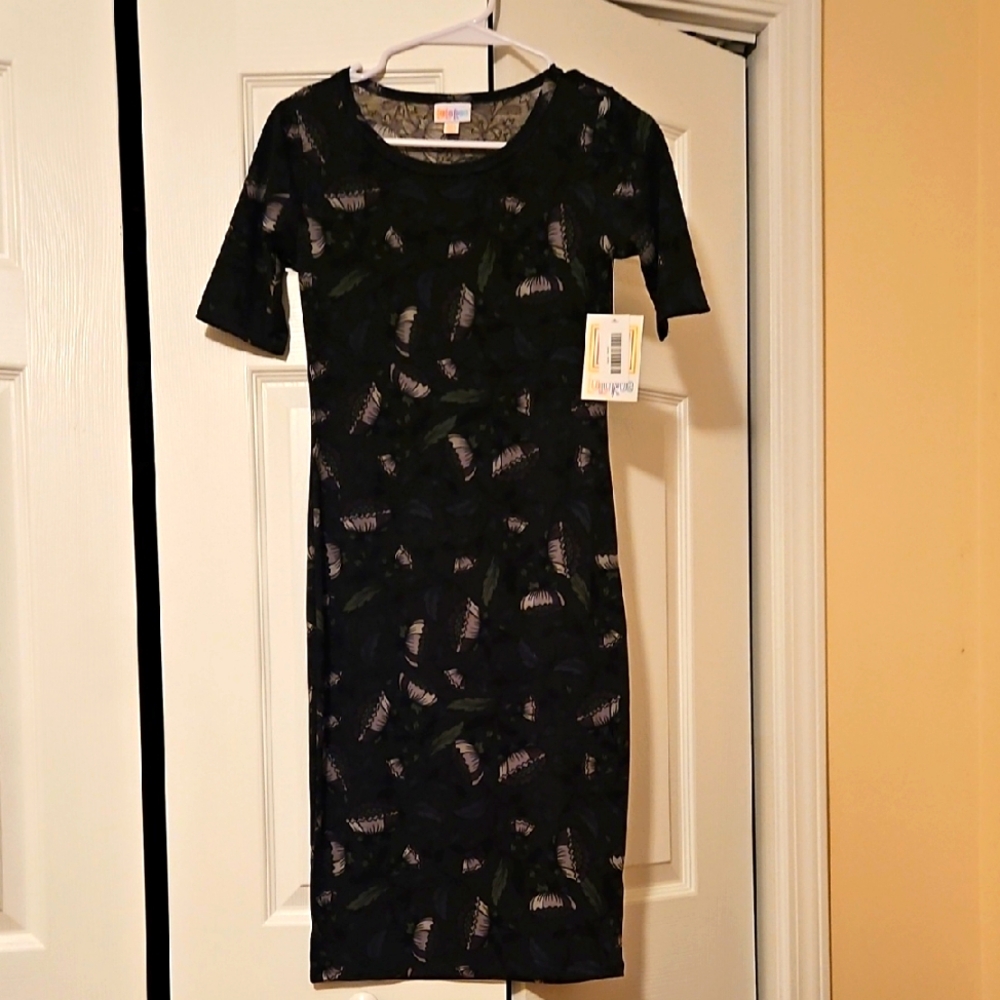 Elegant Black Dress
